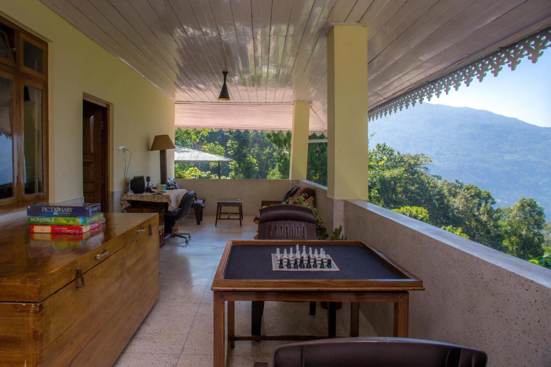 La Ipsing Farm By Stayvista - 3 Bhk Villa With Balcony, Mountain View, Indoor Games, And Pet Friendly Samdong エクステリア 写真