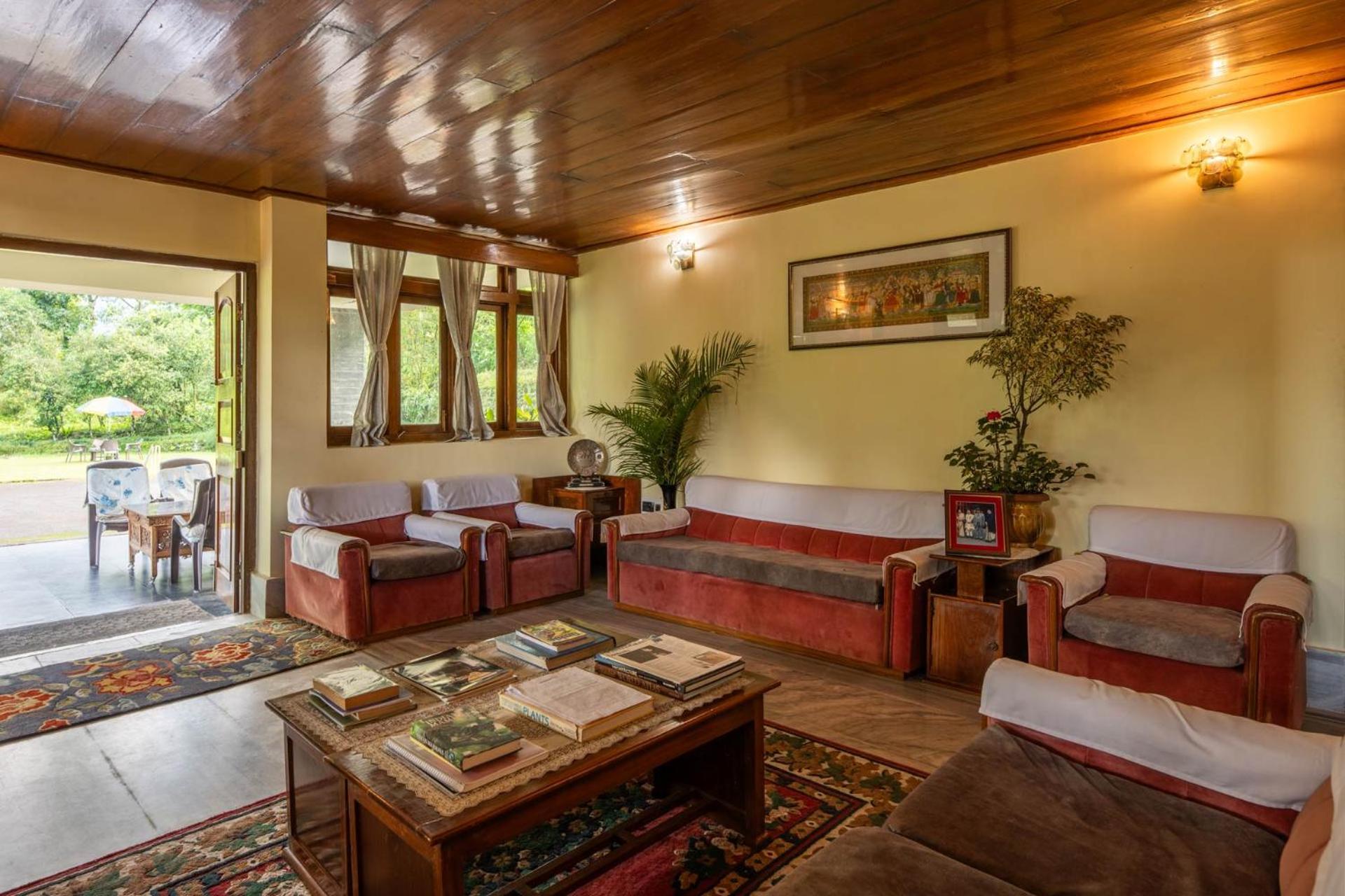 La Ipsing Farm By Stayvista - 3 Bhk Villa With Balcony, Mountain View, Indoor Games, And Pet Friendly Samdong エクステリア 写真